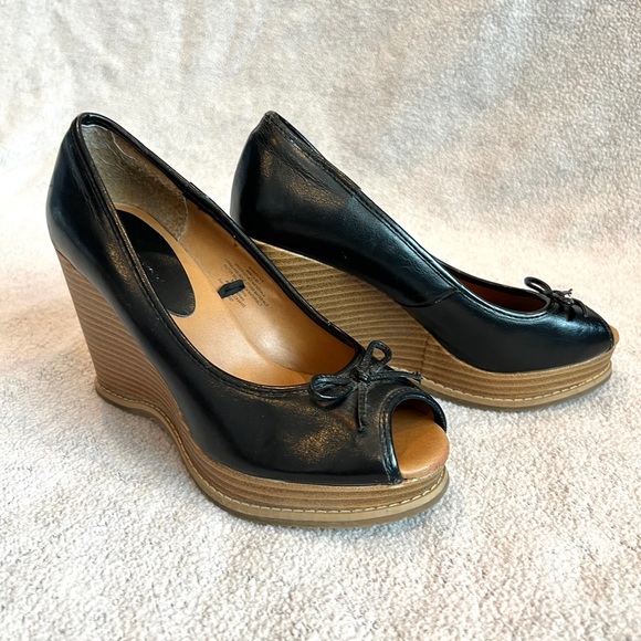 Old Navy Open Toe Wedge Heels-Women’s Size 6 - Picture 1 of 8